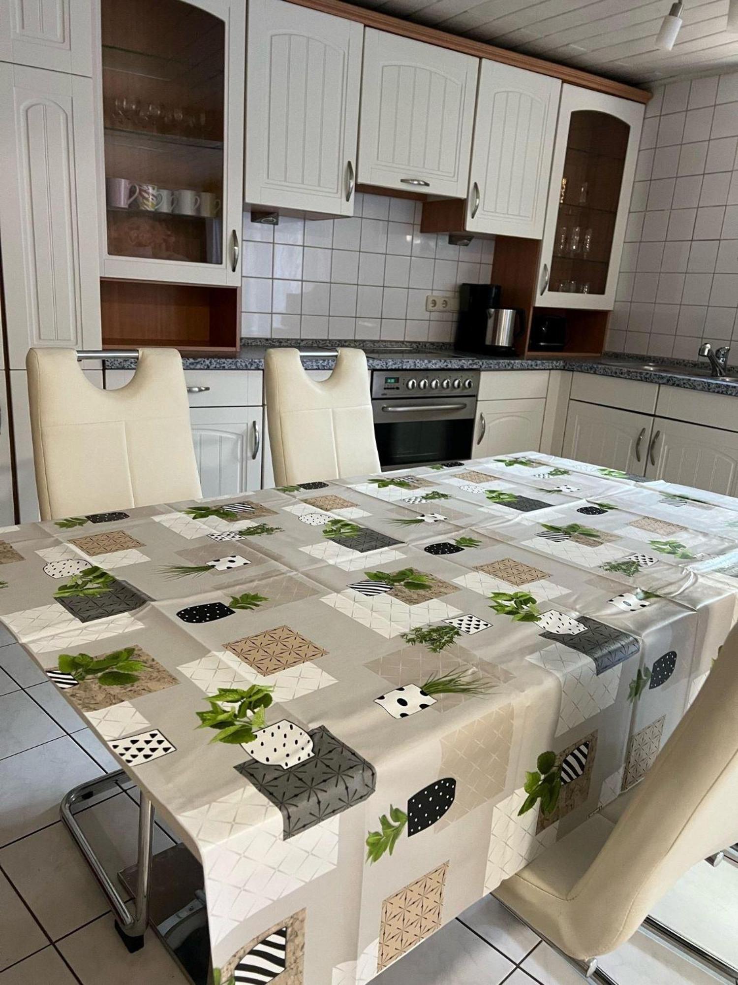 זארבורג Linh'S Ferienwohnung מראה חיצוני תמונה